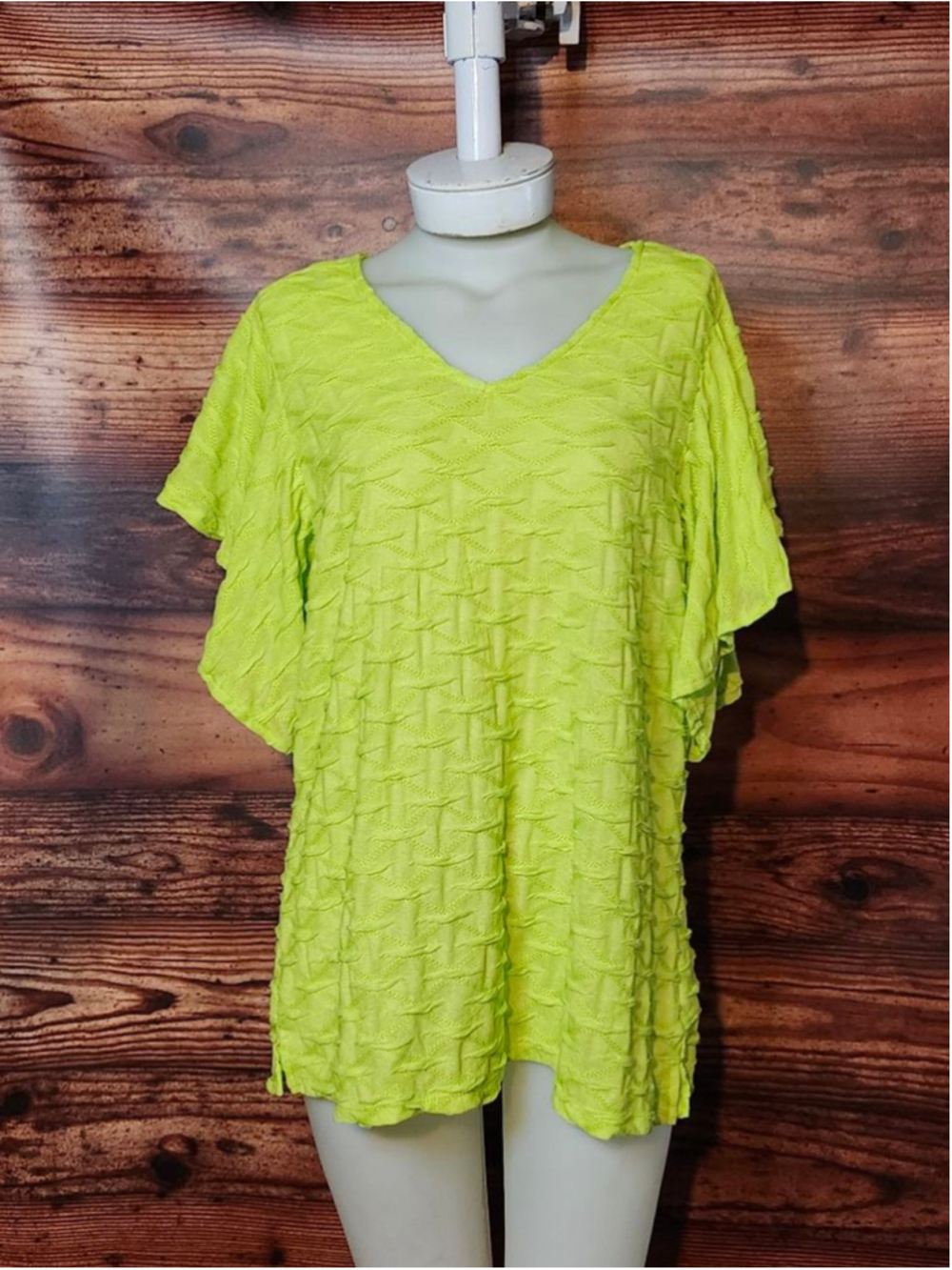 Women's Belle by Kim Gravel Short Sleeve Tee L Lime Green